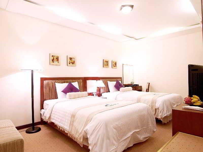 Avanti Boutique 3*