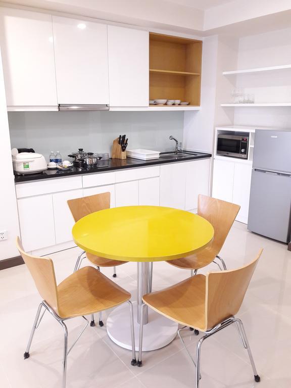 Căn hộ Bluesky Serviced Airport Plaza *