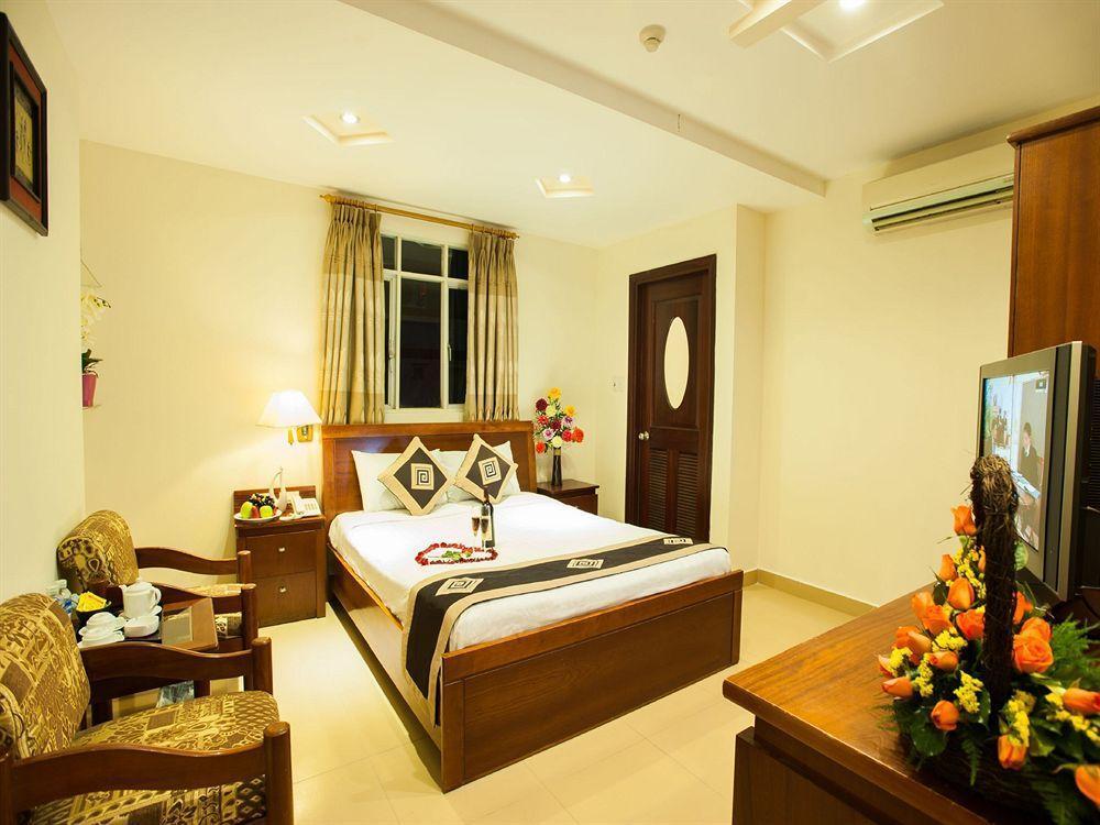 Eden Garden 3*