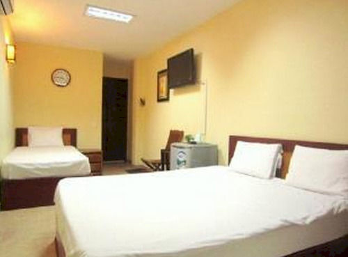 Sao Nam - Bui Vien Walking Street Hotel