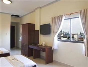 Hotel Valentine Luxury - 31 Bui Vien Street