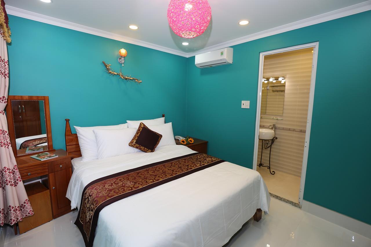 Nest Hotel 2*