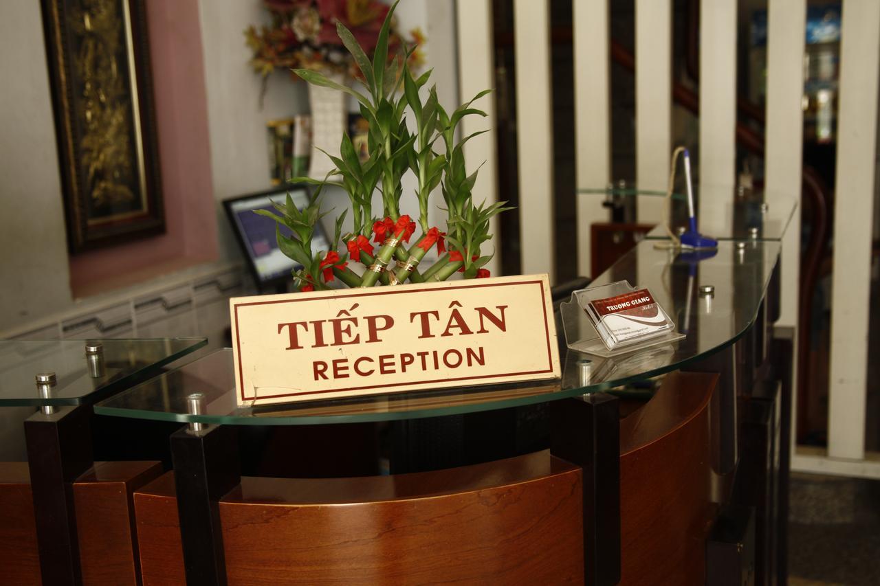 Truong Giang Hotel