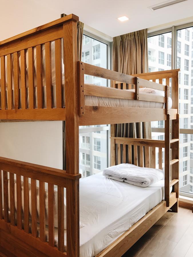 Travelaholic's Inn 2*