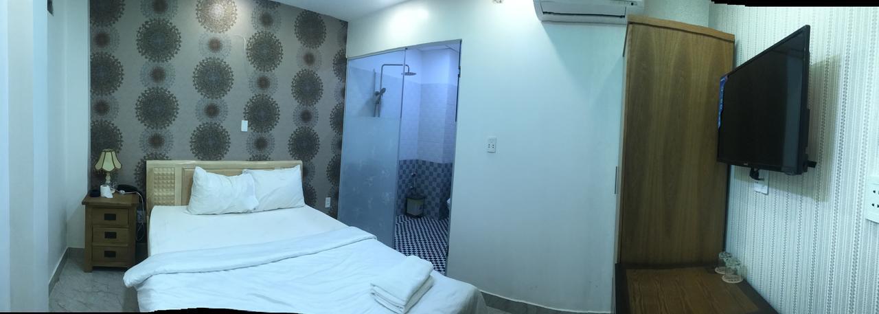 Eros 2* Ho Chi Minh City