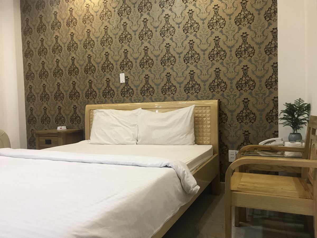 Eros 2* Ho Chi Minh City