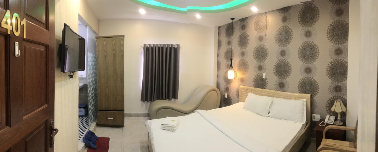Eros 2* Ho Chi Minh City