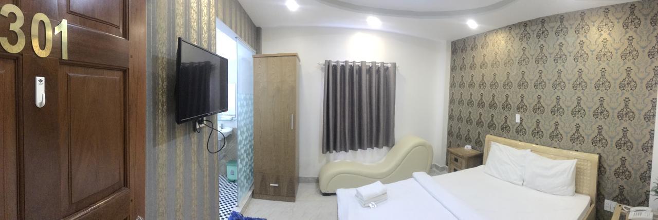Eros 2* Ho Chi Minh City