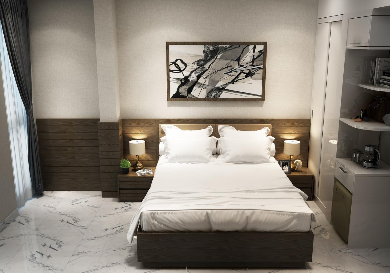 Hotel The Moon 1