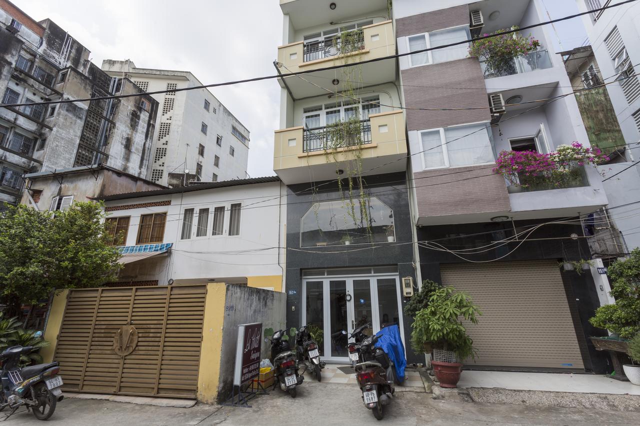 La Saigon Hostel