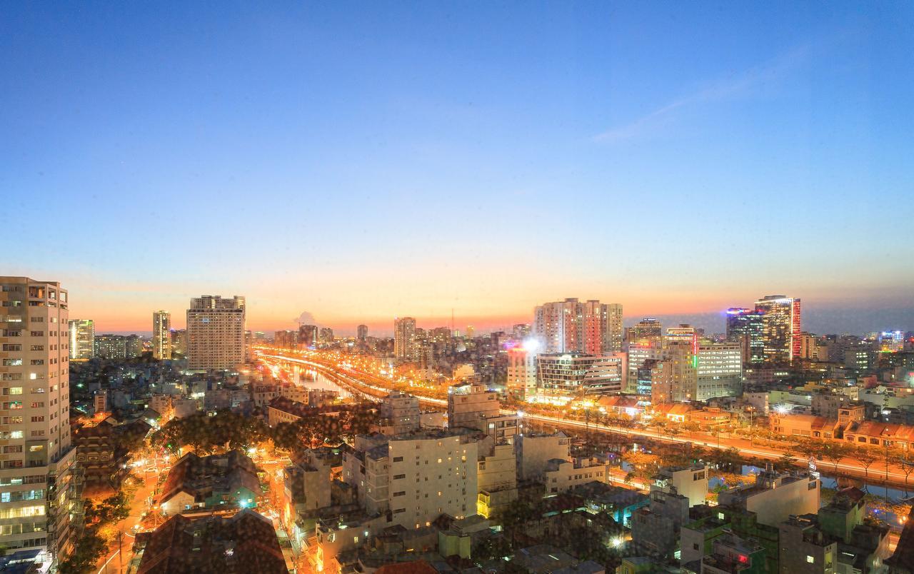 Mayla Saigon Downtown *