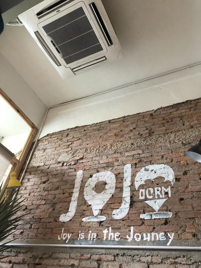 Jojo Dorm Hostel *