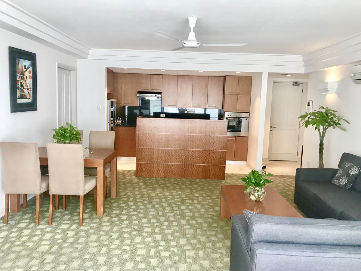 Downtown Retro Serviced 3*