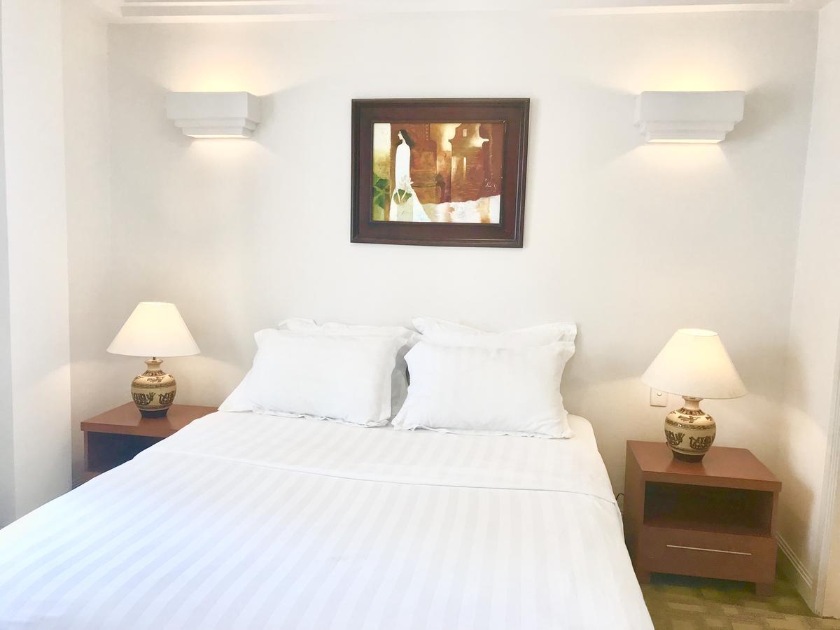 Aparthotel Downtown Retro Serviced 3*