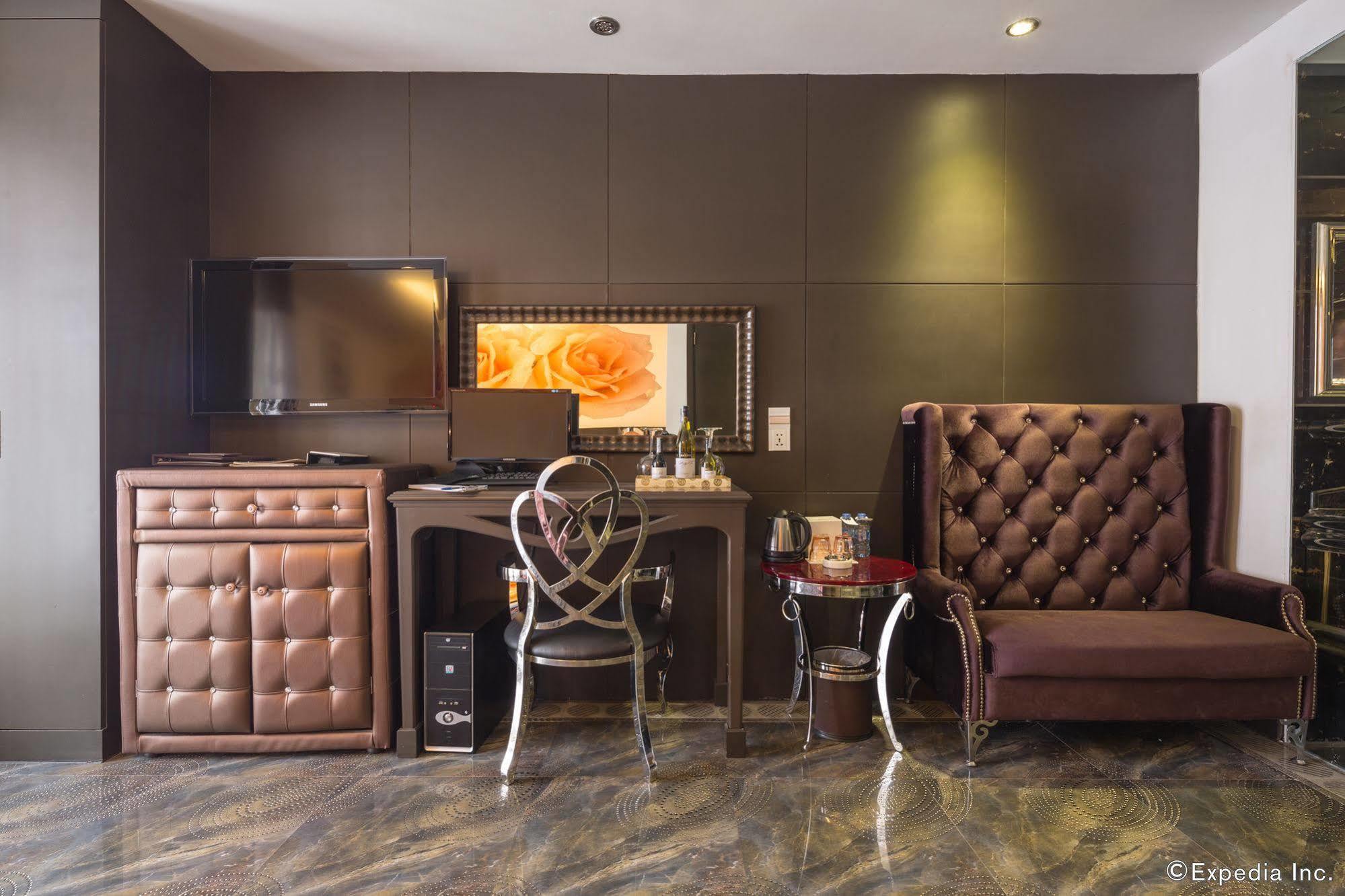 Hotel A&em Phan Boi Chau 3*