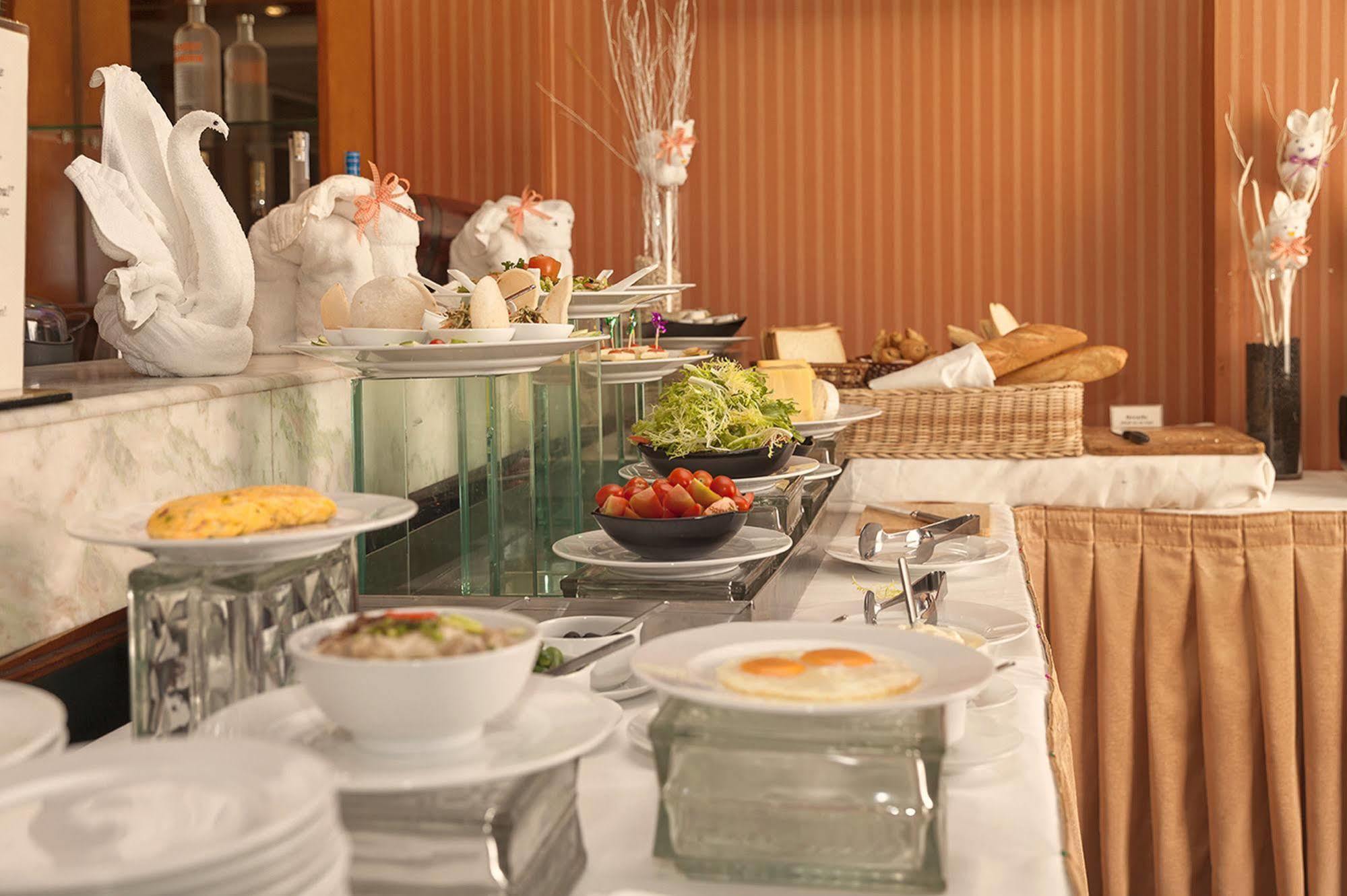 Catina Saigon Hotel