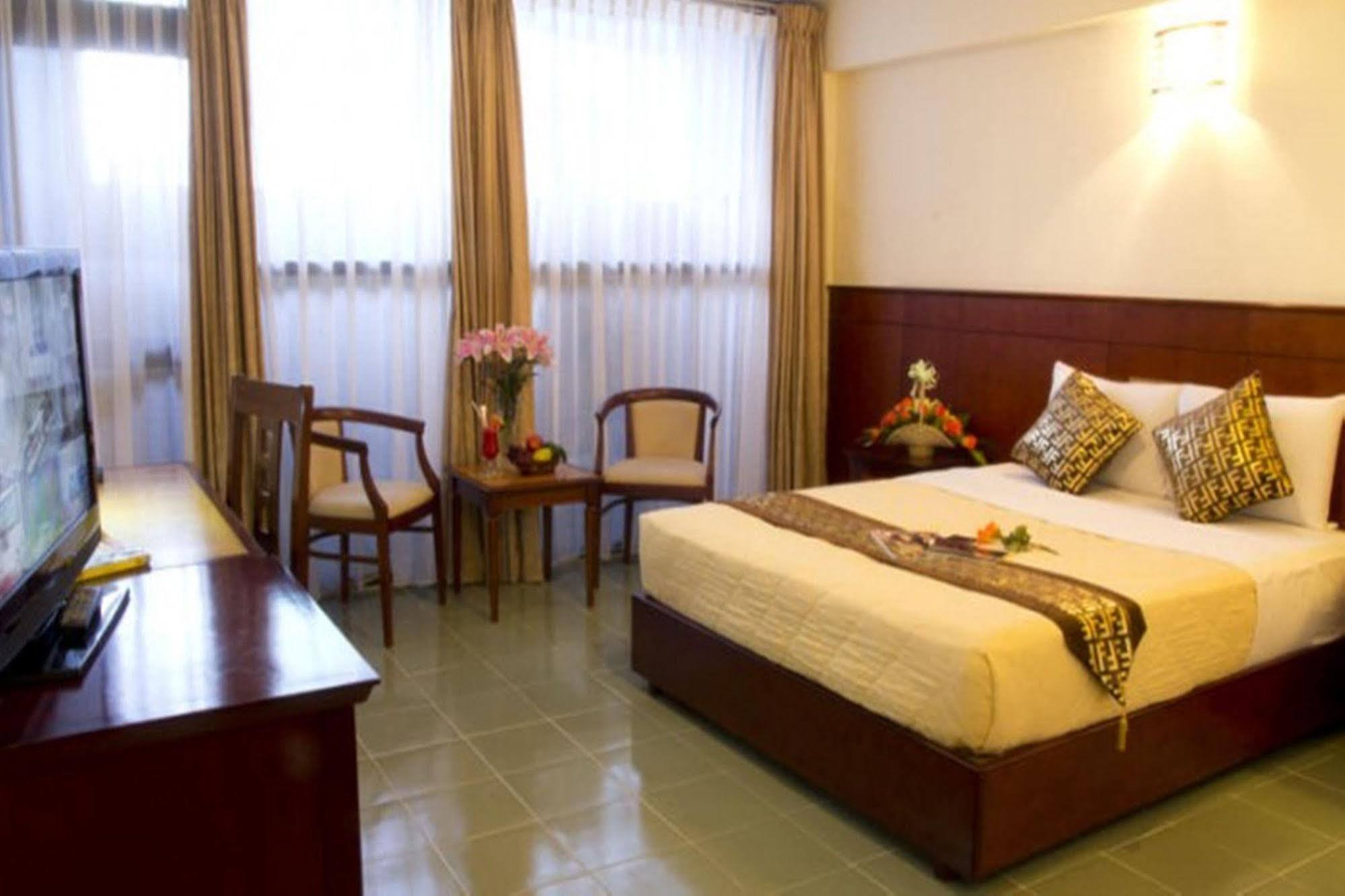 Hotel Anthai Saigon 3*