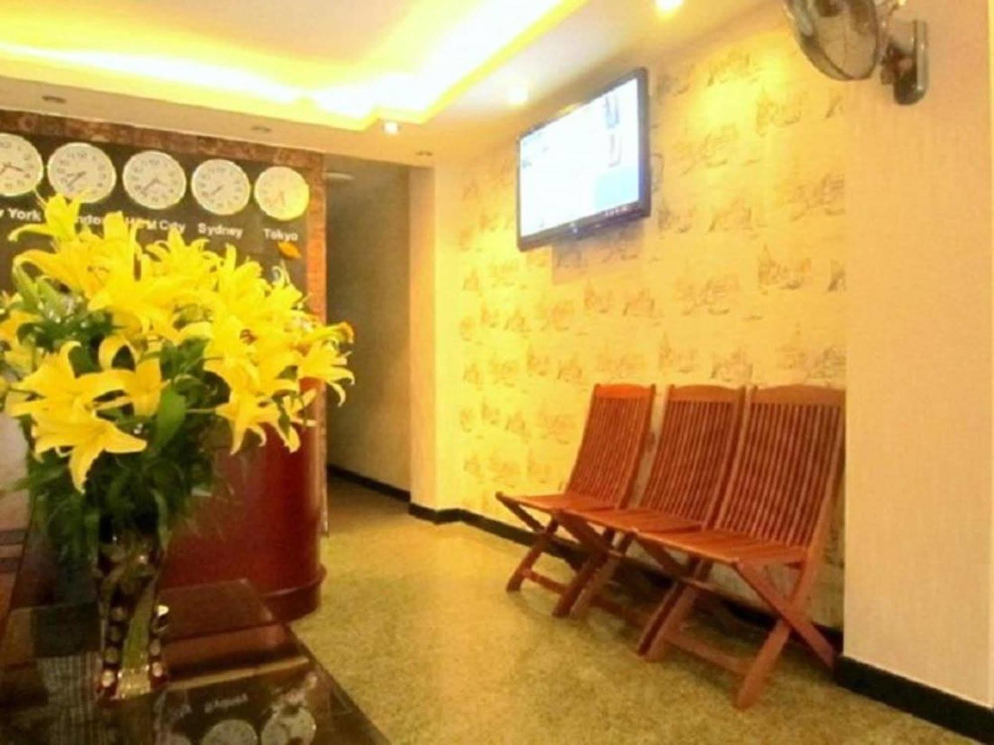Hotel Sao Nam - Bui Vien Walking Street