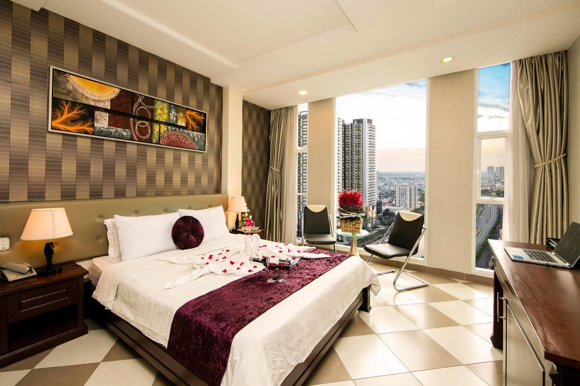 Quy Hung Hotel Central 3* Ho Chi Minh City