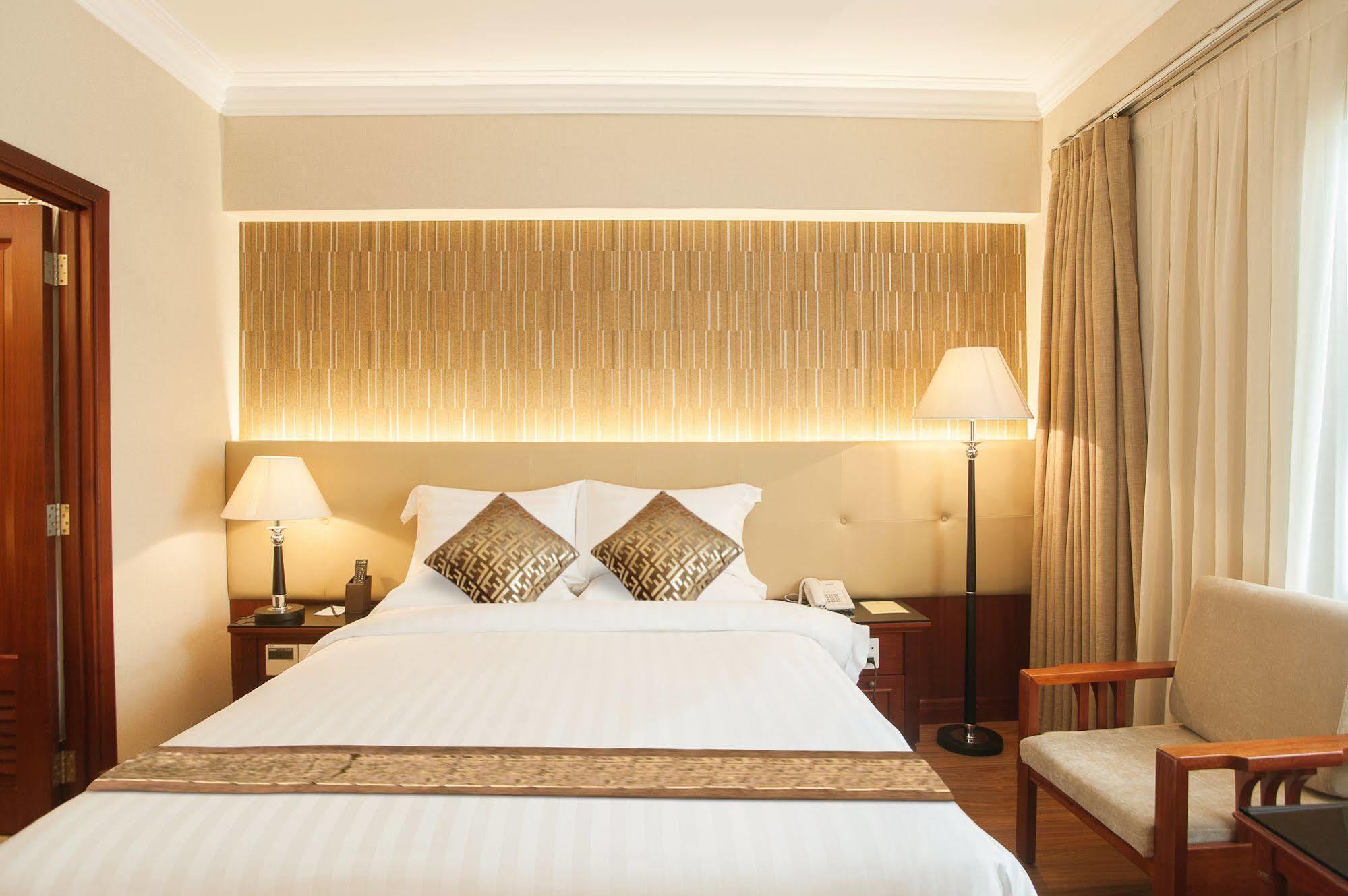 Nhat Ha 1 3* Ho Chi Minh City