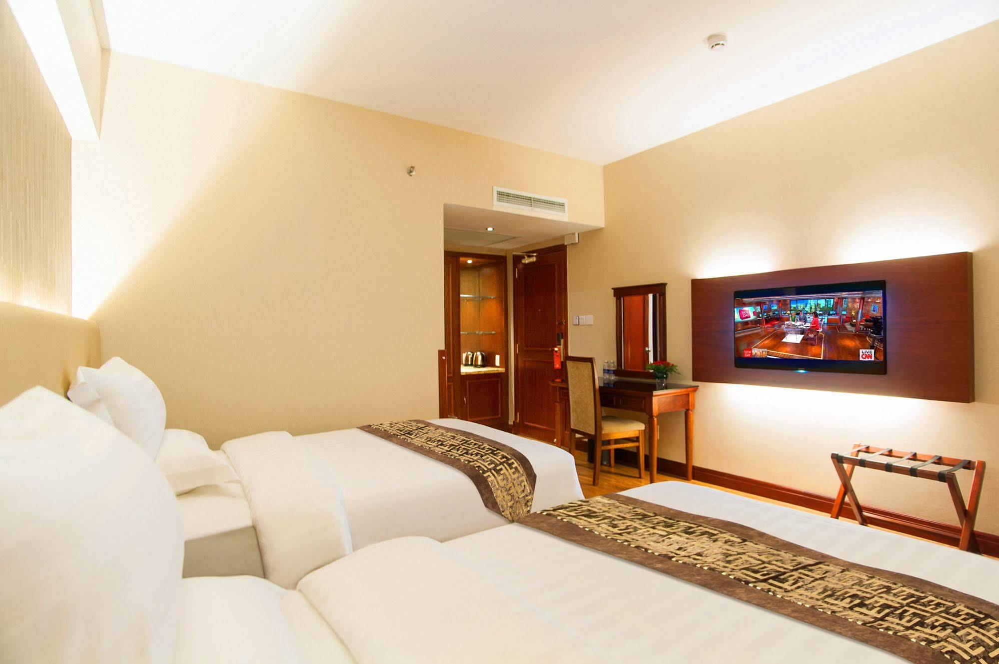 Hotel Nhat Ha 1 Ho Chi Minh City
