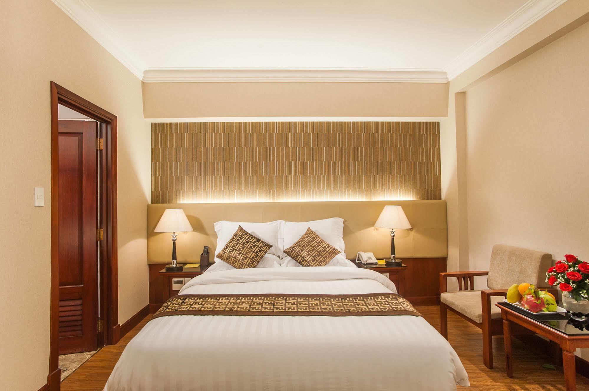 Hotel Nhat Ha 1 Ho Chi Minh City