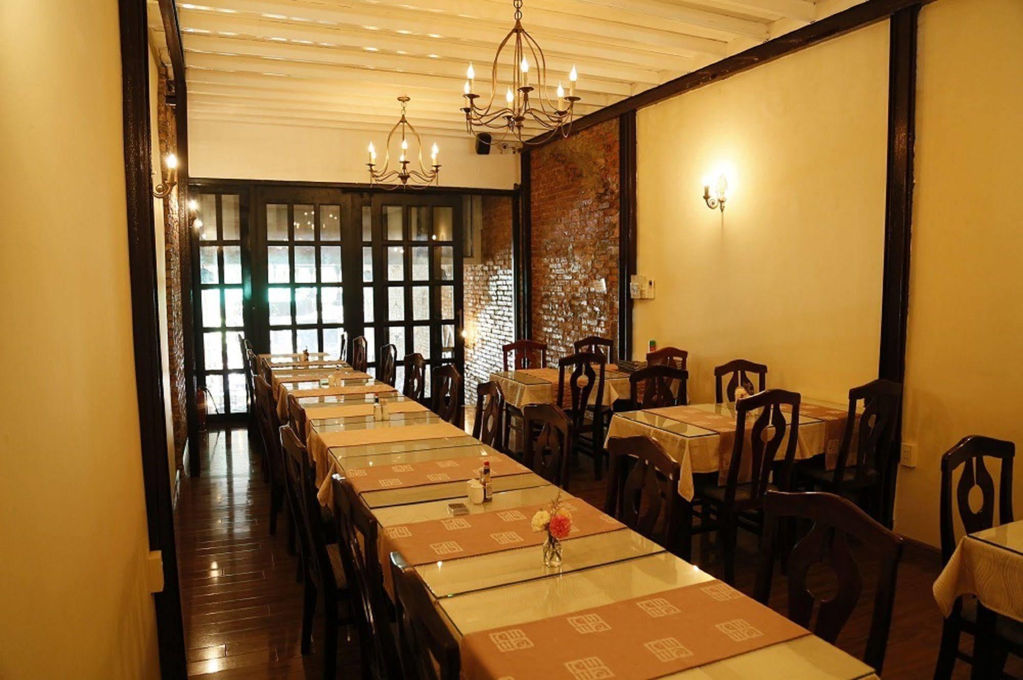 Hotel Ipeace - Bui Vien Walking Street Ho Chi Minh City