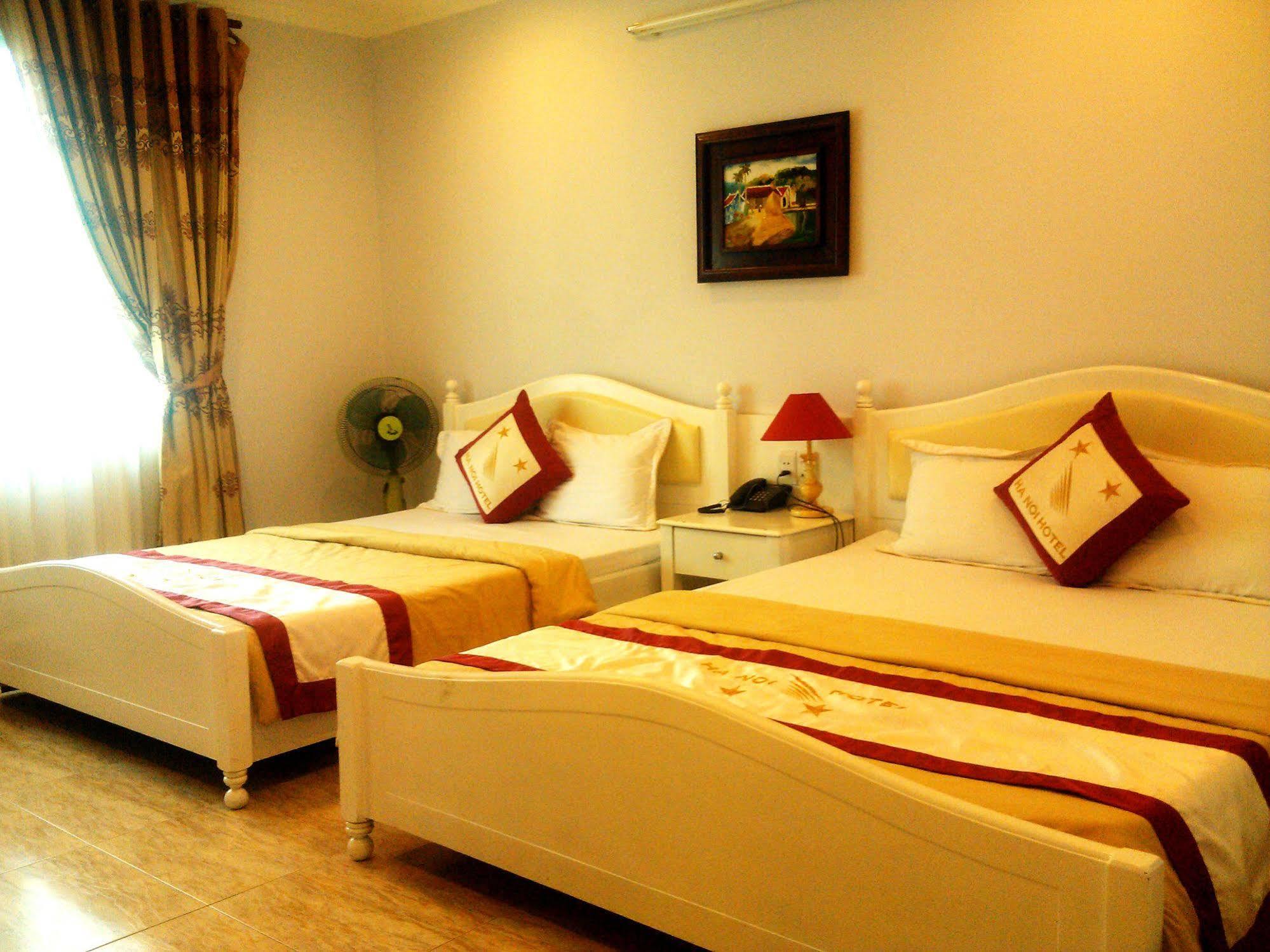 Hotel Ha Noi Near Tan Son Nhat Airport --- Free Airport Pick-up And Drop-off Available 24 A Day 3*
