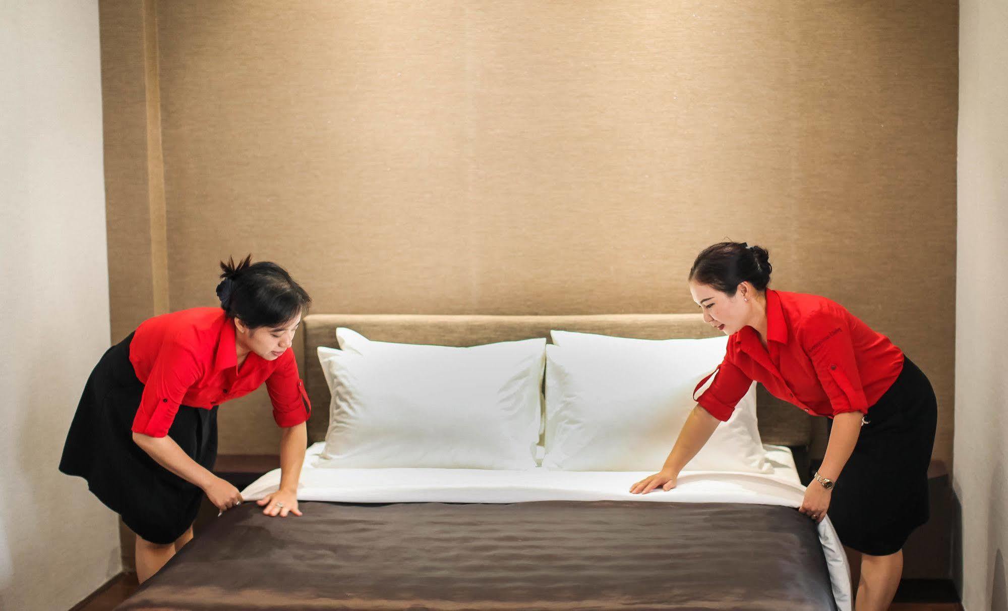 Aparthotel Compass Living Joy 3*