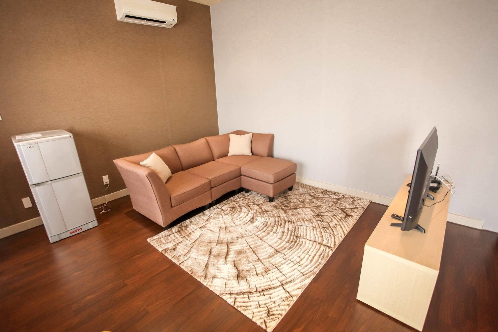 Aparthotel Compass Living Joy