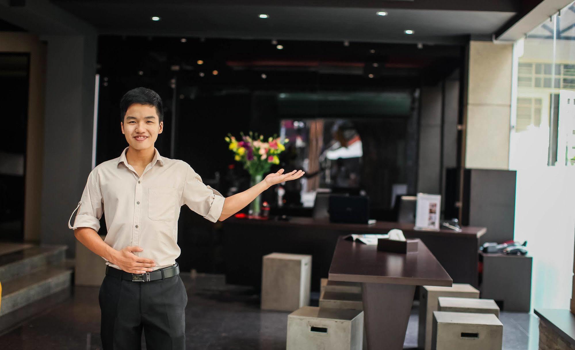 Aparthotel Compass Living Joy 3*