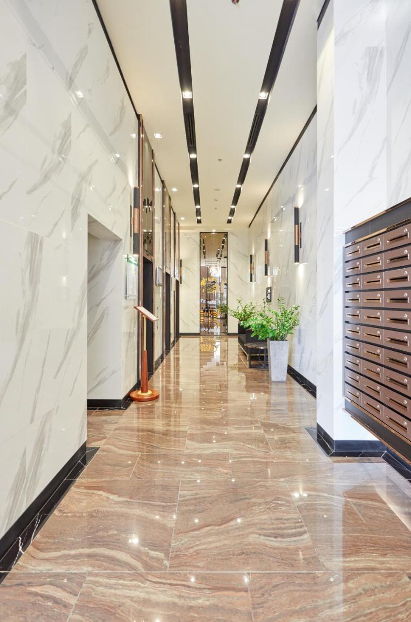 Apartment Awesome Cbd Luxury The Tresor Rooftop Garden !