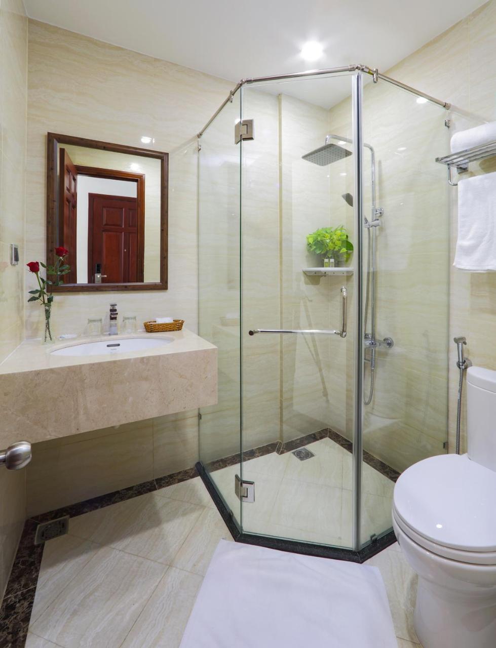 Golda Hotel 3*