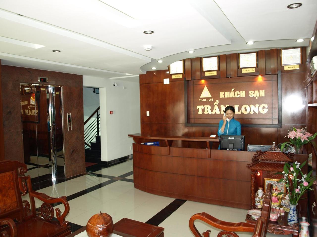 Capsule hotel Tran Long