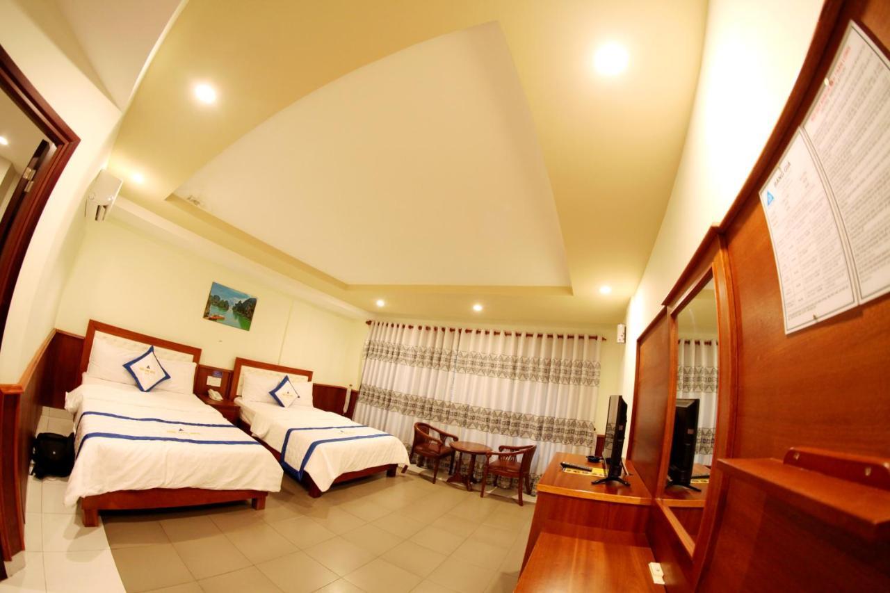 Capsule hotel Tran Long 2*