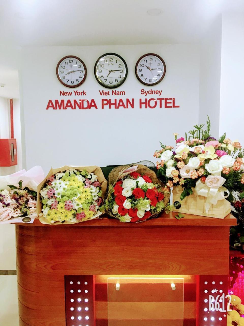 Amanda Phan Hotel 2*