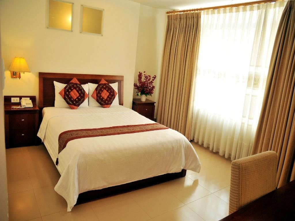 Vien Hotel
