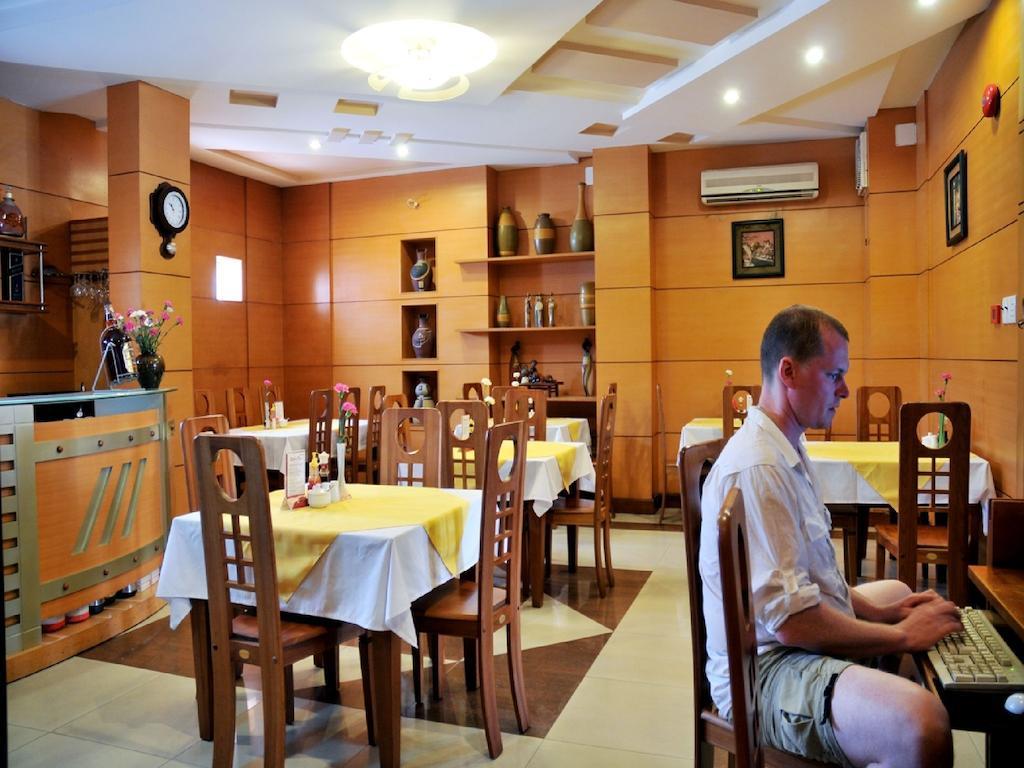 Vien Hotel 2*