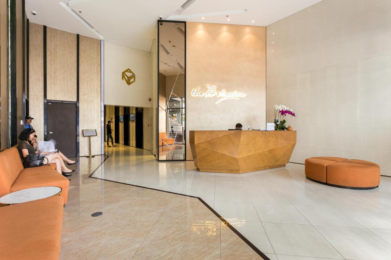Kirakuan Luxury 2br Pool/gym Bandar Ho Chi Minh