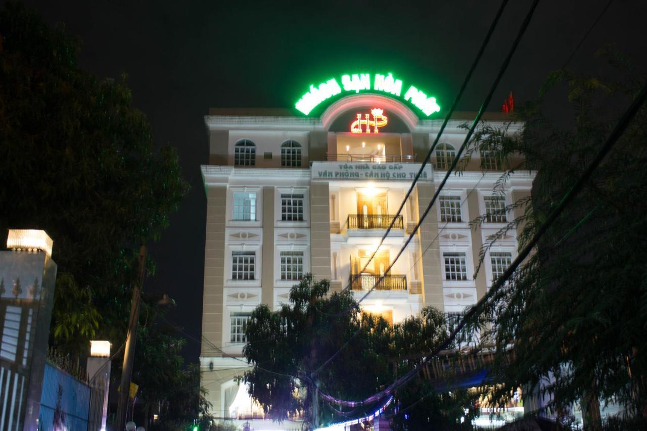 Hoa Phat & 3*