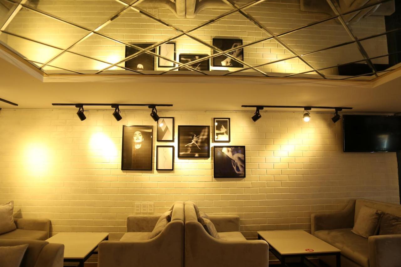 Hotel Hong Bao Thach 3*