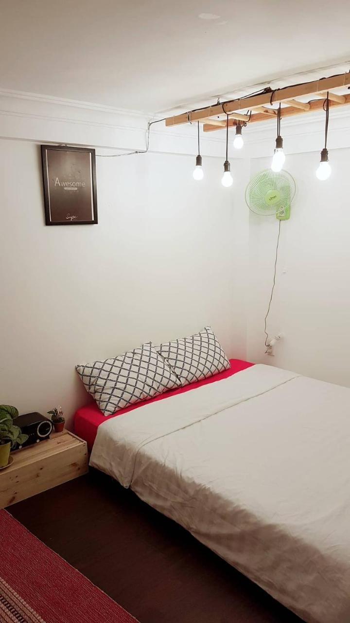 Next - Tran Hung Dao Bed & Breakfast