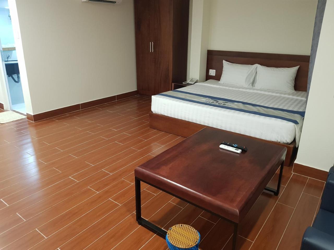 Hotel Victory Airport