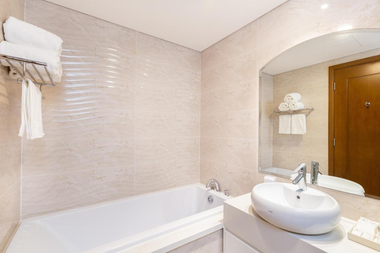 Hoasun Boutique Apartment - Vinhomes Central Park Apartment