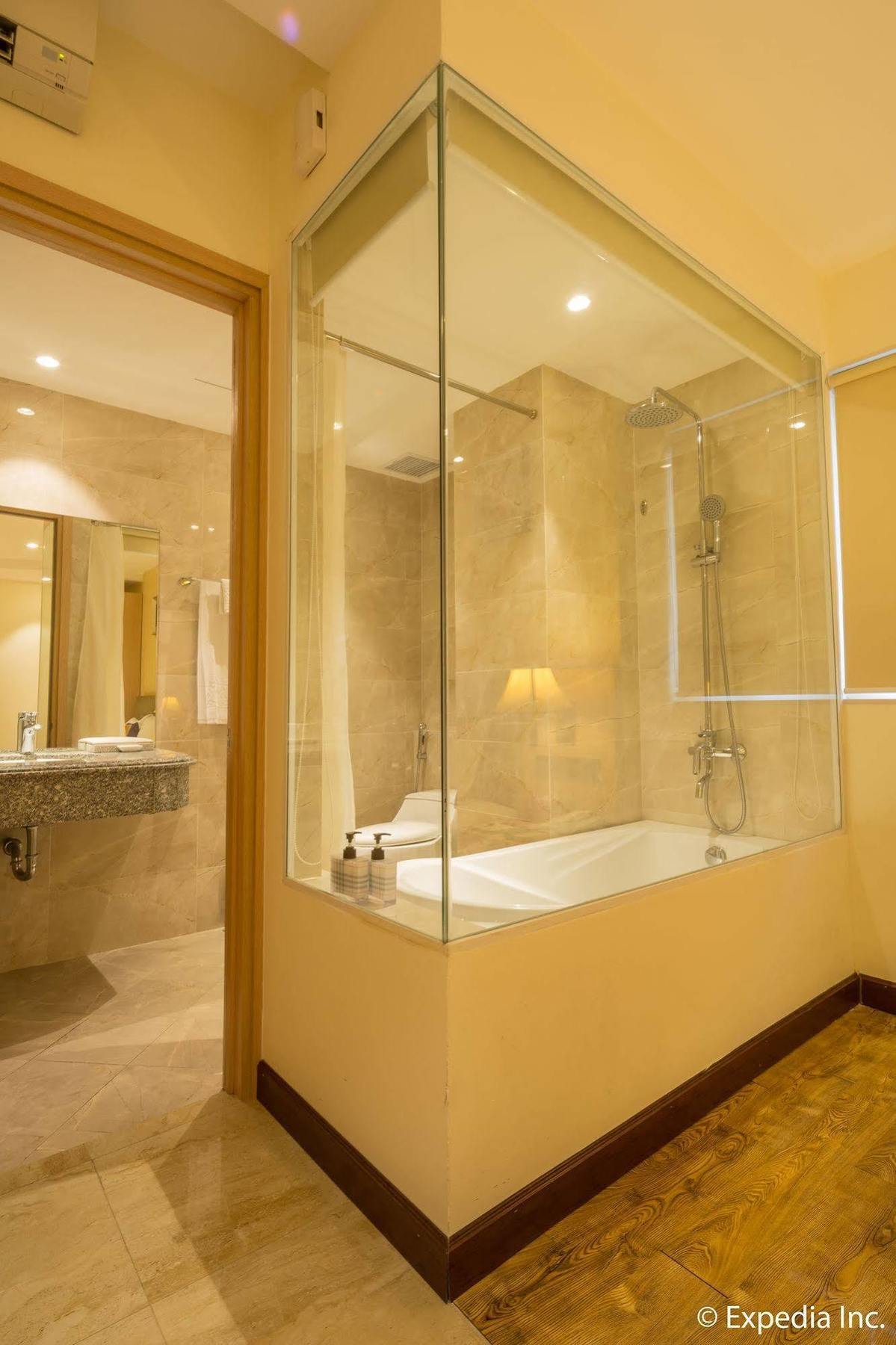 Sky Gem Sora Hotel