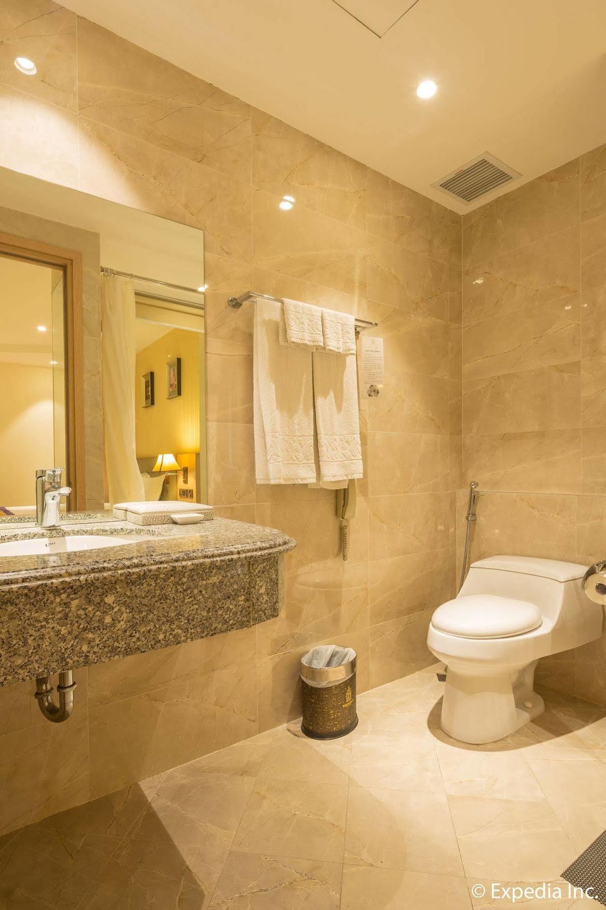 Sky Gem Sora Hotel 4*