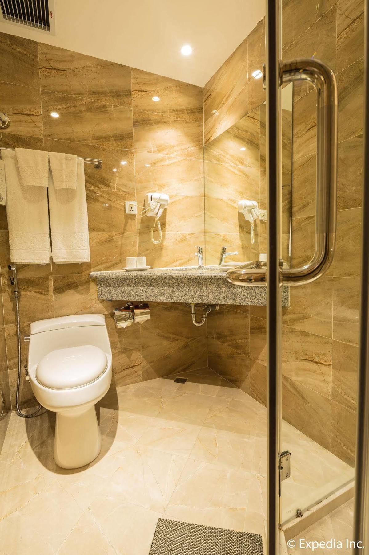 Sky Gem Sora Hotel Ho Chi Minh City