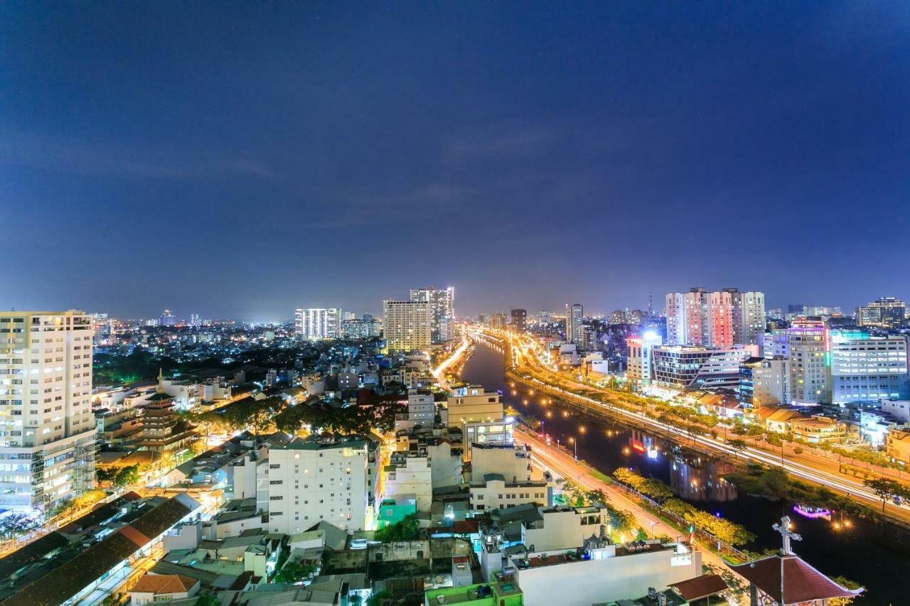 Apartment Spacious Saigon - Infinity Pool Signature