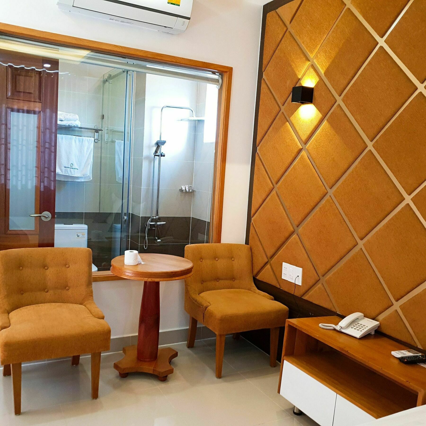 Hotel Oyo 231 Thien Cung