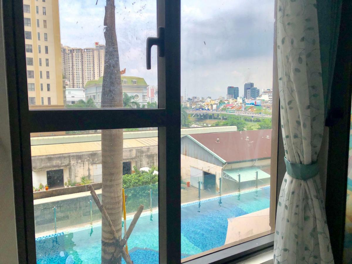 Tresor Maisonnde Rose * Ho Chi Minh City